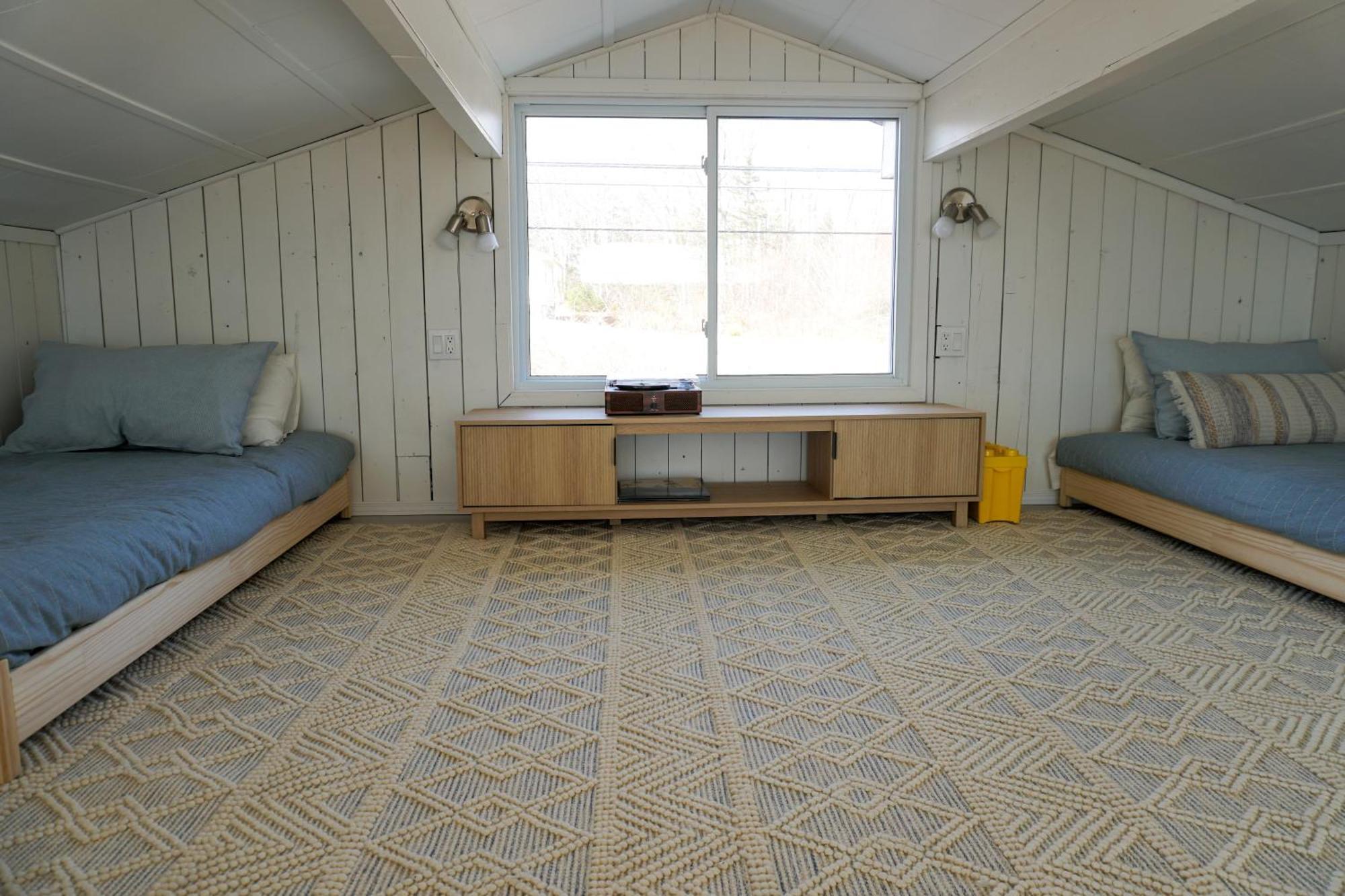 Blissful Oceanfront Cottage In Port Mouton Exteriör bild