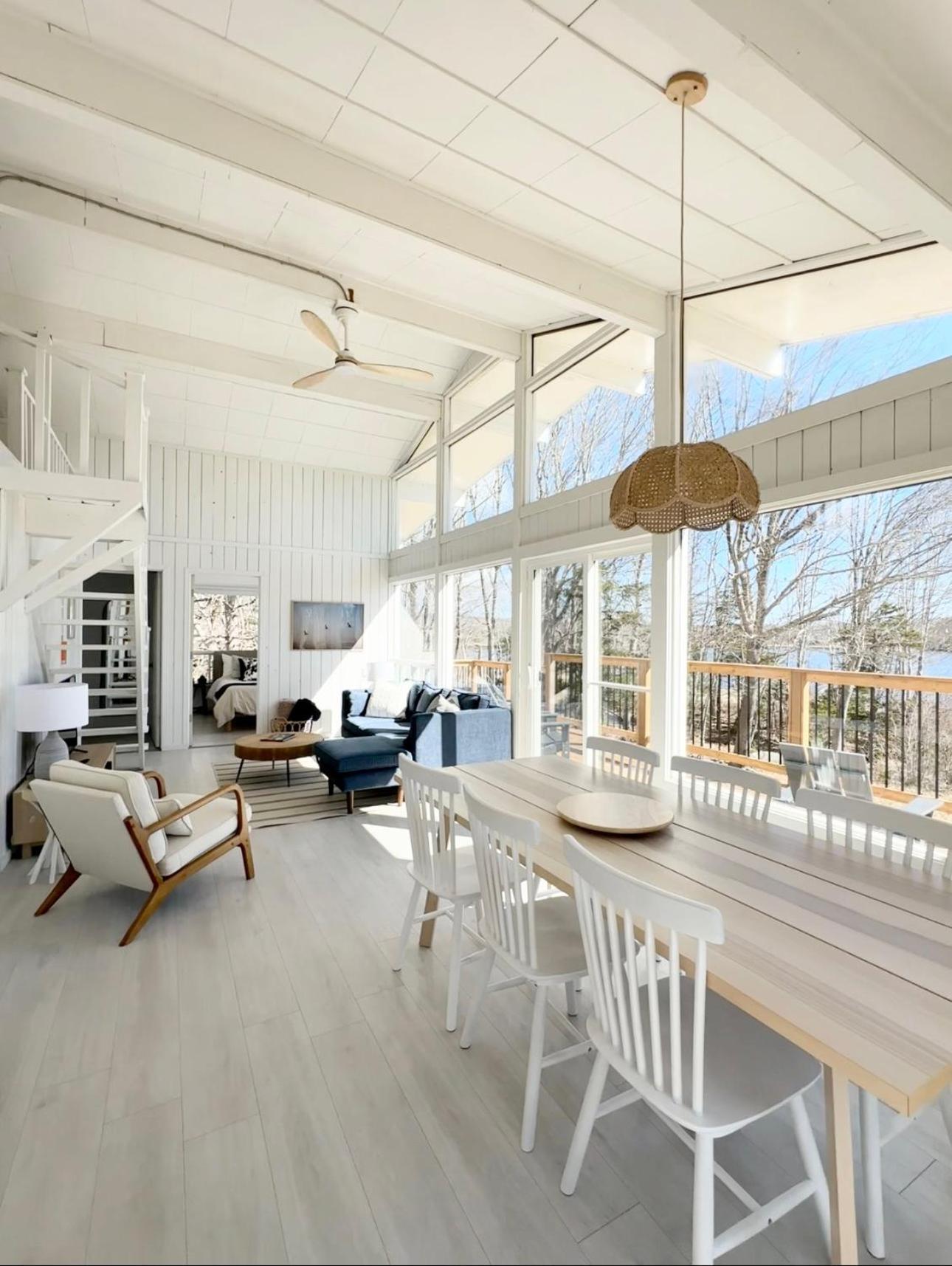 Blissful Oceanfront Cottage In Port Mouton Exteriör bild